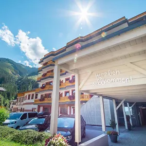 4* Hotel Jufa Alpenhotel Saalbach-jokercard Im Sommer Inklusive